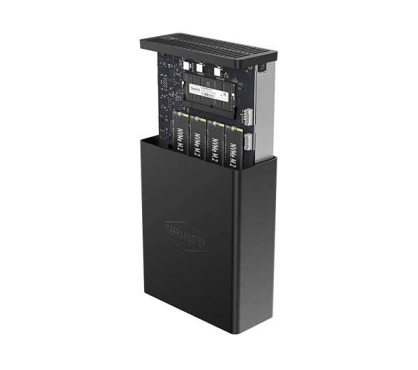 f8ssdplus-4.jpg